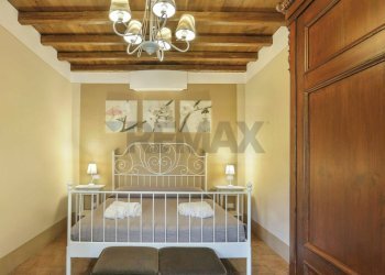 Camera / camera da letto - Villa Localita' Campodori
 
snc, Pescaglia - photo 23