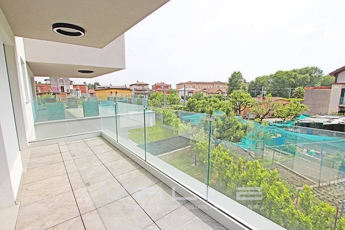 Terrazzo - Three-room apartment via alle cave, Torre Boldone - photo 1