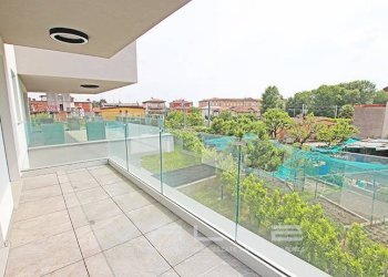 Terrazzo - Three-room apartment via alle cave, Torre Boldone - photo 1