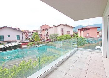 Terrazzo - Three-room apartment via alle cave, Torre Boldone - photo 2