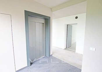 Parti comuni - Three-room apartment via alle cave, Torre Boldone - photo 10