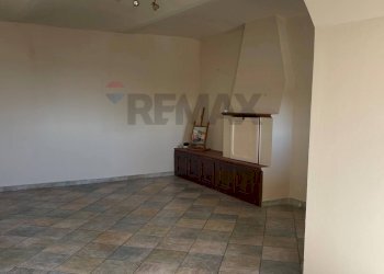 Stanza vuota - Semi-detached house Via Cristoforo Colombo
 
56, Moncalieri - photo 18