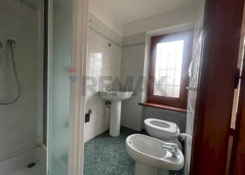 Bagno - Semi-detached house Via Cristoforo Colombo
 
56, Moncalieri - photo 24