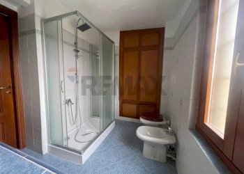 Bagno - Semi-detached house Via Cristoforo Colombo
 
56, Moncalieri - photo 34