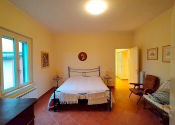 camera da letto - Casa semi indipendente Strada statale 317, Marsciano - foto 17