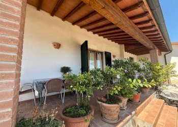 terrazzo - Villa via della Pace
 
3, Marsciano - foto 6