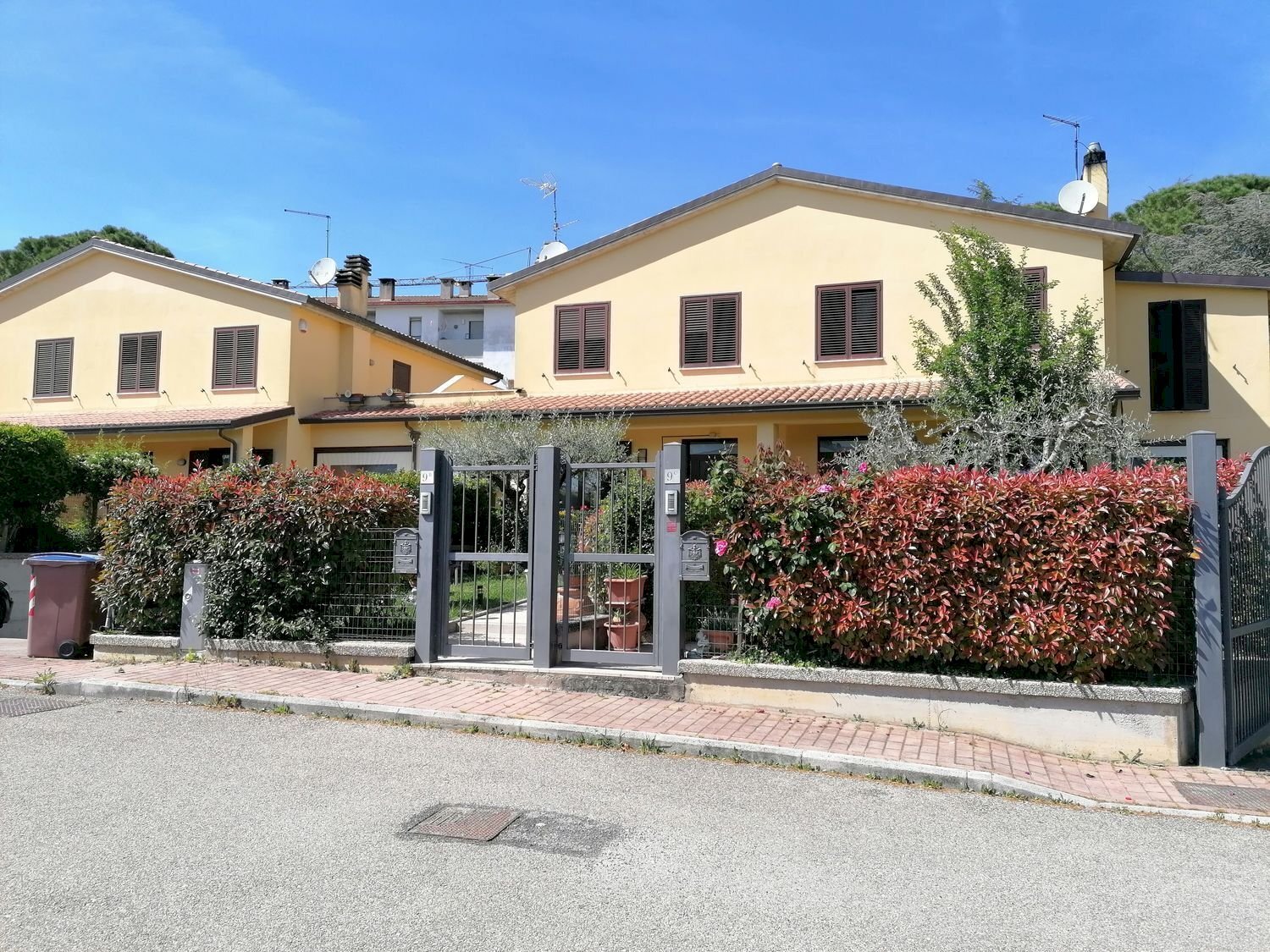 facciata - Casa semi indipendente Via Martio Bulgarelli
 
9/B, Marsciano - foto 3