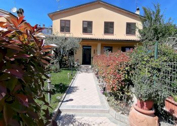 facciata - Semi-detached house Via Martio Bulgarelli
 
9/B, Marsciano - photo 2