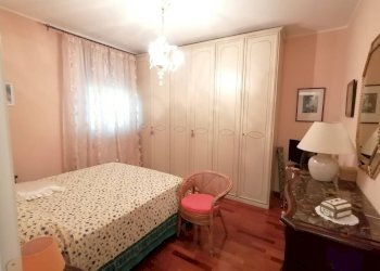 camera da letto - Semi-detached house Via Martio Bulgarelli
 
9/B, Marsciano - photo 11