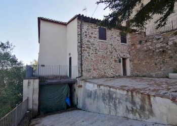 Foto 2 - Independent house Via Monte Grappa
 
27, Marsciano - photo 2