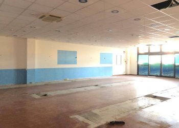 Foto 3 - Locale Commerciale Strada dell'Osteria
 
89PQ, Collazzone - foto 3