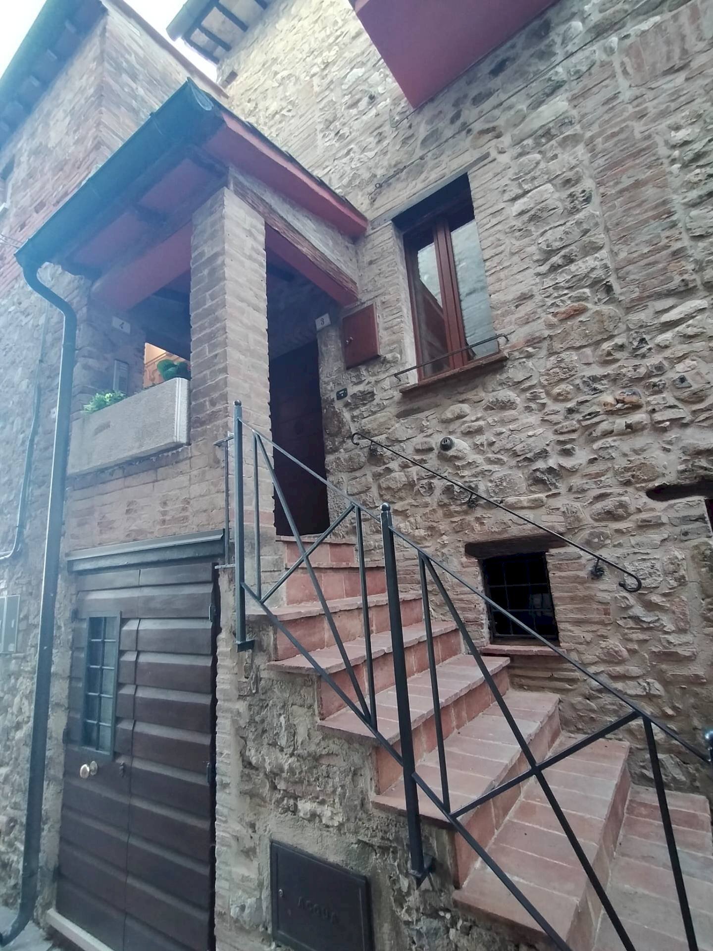 Foto 2 - Attico Vicolo VIII di via Roma
 
4, Fratta Todina - foto 2