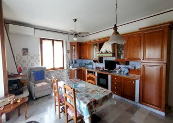 Foto 9 - Four-room apartment Via XVI Giugno
 
8, Fratta Todina - photo 9