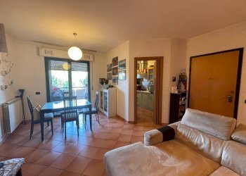 Foto 7 - Quadrilocale Via Francesco Maria Ferri
 
2, Marsciano - foto 7