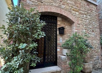 Foto 9 - Casa indipendente Via Duca degli Abruzzi
 
10, Collazzone - foto 9