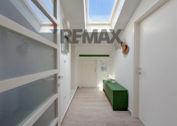 Hall / corridoio - Three-room apartment Gabicce Mare - photo 29