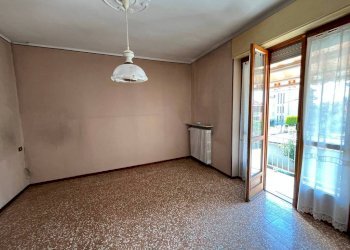 Camera da letto - Four-room apartment via Giovanni Giolitti, 2, Chieri - photo 5