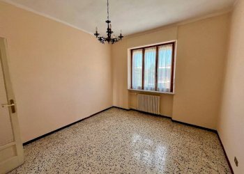 Camera da letto - Four-room apartment via Giovanni Giolitti, 2, Chieri - photo 7