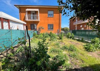 Terreno - Four-room apartment via Giovanni Giolitti, 2, Chieri - photo 25