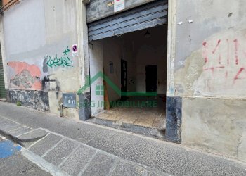 Foto 1 - Box Via Pozzo Canale, Catania - foto 1