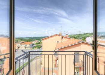 Foto 1 - Quadrilocale Via Toscana
 
12, Monte Romano - foto 1