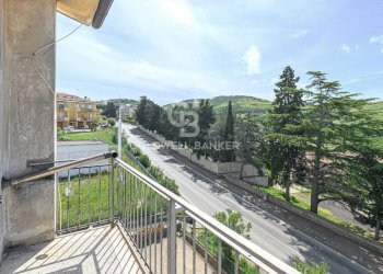 Foto 20 - Four-room apartment Via Toscana
 
12, Monte Romano - photo 20