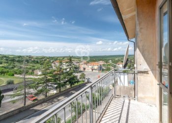 Foto 21 - Four-room apartment Via Toscana
 
12, Monte Romano - photo 21