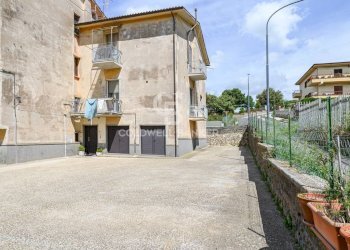 Foto 36 - Four-room apartment Via Toscana
 
12, Monte Romano - photo 36