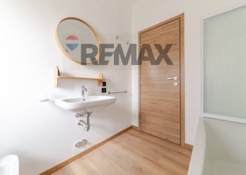 Bagno - Four-room apartment Via Emilio De Martino
1, Milano - photo 19