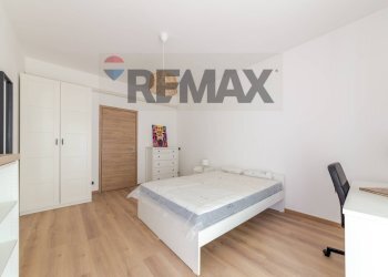 Camera / camera da letto - Four-room apartment Via Emilio De Martino
1, Milano - photo 22
