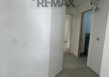 Hall / corridoio - Apartment via fadoni
 
16, Cervaro - photo 1