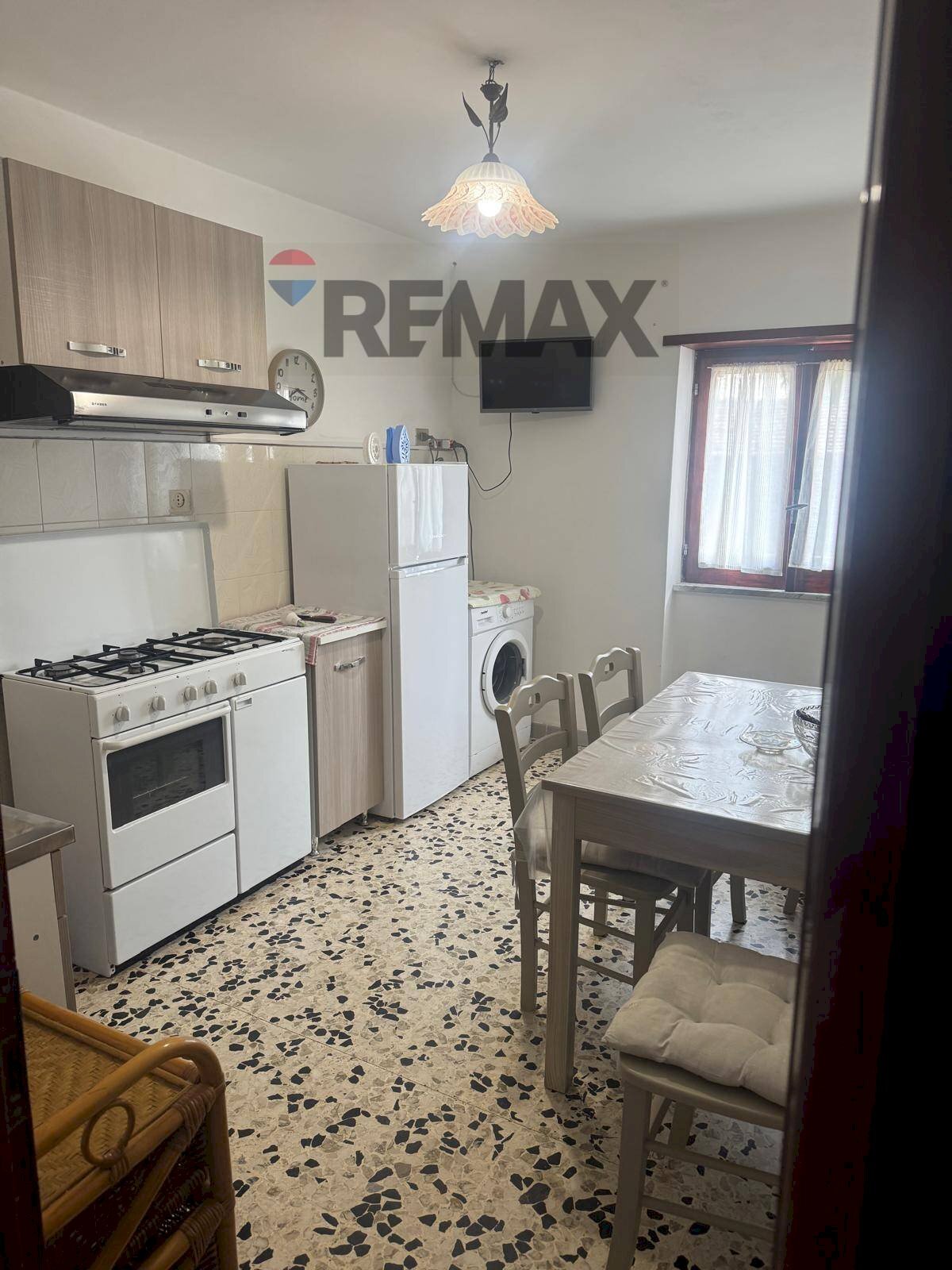 Cucina - Three-room apartment via pietro fedele
 
60, Minturno - photo 1