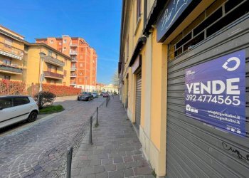 Zona - Shop via Giuseppe Garibaldi, 28, Vimercate - photo 3