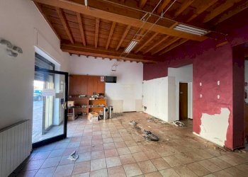 Interno non residenziale - Shop via Giuseppe Garibaldi, 28, Vimercate - photo 24