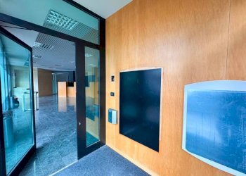 Interno palazzo - Shop via Giuseppe Mazzini, 177, Albino - photo 13