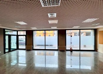 Interno non residenziale - Shop via Giuseppe Mazzini, 177, Albino - photo 47