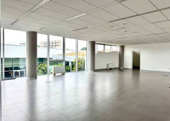 Interno non residenziale - Office via Autostrada, Bergamo (neighborhood Canovine) - photo 15
