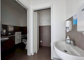 Bagno - Office via Autostrada, Bergamo (neighborhood Canovine) - photo 24
