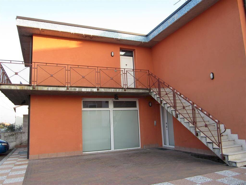 Facciata - Stable - Palace via Pagnego, 30, Arcole - photo 2