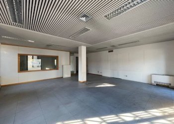Interno - Negozio via Gianbattista Moroni, 316, Bergamo - foto 10