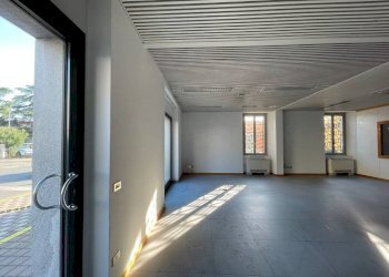 Negozio - Negozio via Gianbattista Moroni, 316, Bergamo - foto 11
