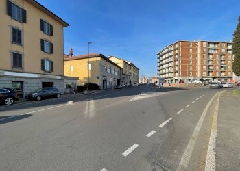 Esterno - Negozio via Gianbattista Moroni, 316, Bergamo - foto 28