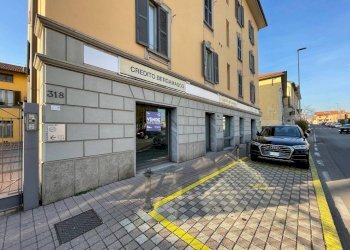 Esterno - Negozio via Gianbattista Moroni, 316, Bergamo - foto 33