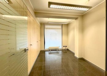 Stanza non arredata - Negozio via Donadoni, 1, Pedrengo - foto 4