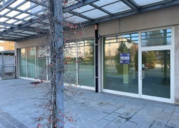 Negozio via Vincenzo Bellini, 13, Bergamo (zona Longuelo) - foto 17