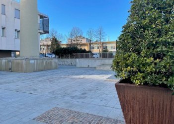Negozio via Vincenzo Bellini, 13, Bergamo (zona Longuelo) - foto 22