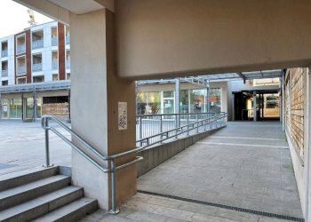 Negozio via Vincenzo Bellini, 13, Bergamo (zona Longuelo) - foto 33