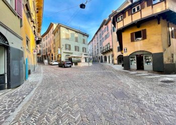 Dettagli - Stable - Palace via Pignolo, 88A, Bergamo - photo 2