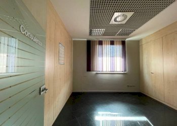 Ufficio - Negozio via Campofiori, 26, Almè - foto 13
