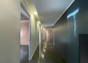 Corridoio - Negozio via Campofiori, 26, Almè - foto 14